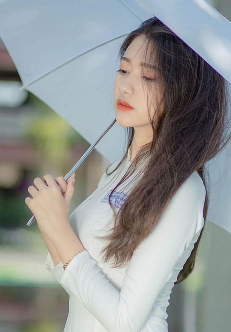 我和閨蜜被四個(gè)黑人4p