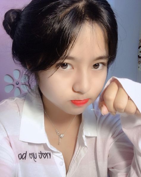 我嫣是大學(xué)生漫畫(huà)免費(fèi)觀看下拉式
