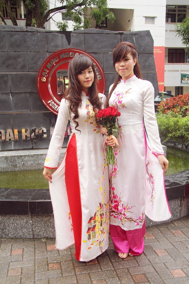 無(wú)顏之月動(dòng)漫無(wú)刪免費(fèi)看