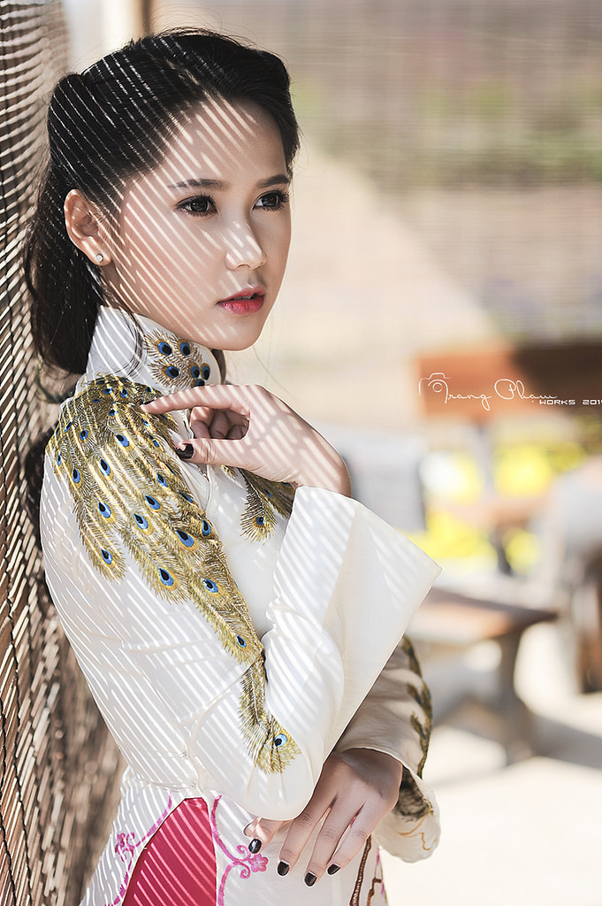 姑娘在線看全集視頻播放