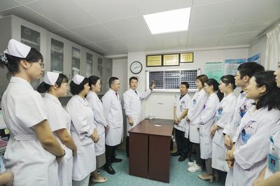 Nature子刊重磅發(fā)表 我院郝偉超博士立足國(guó)際前沿，健康科學(xué)項(xiàng)目推動(dòng)腫瘤研究新突破